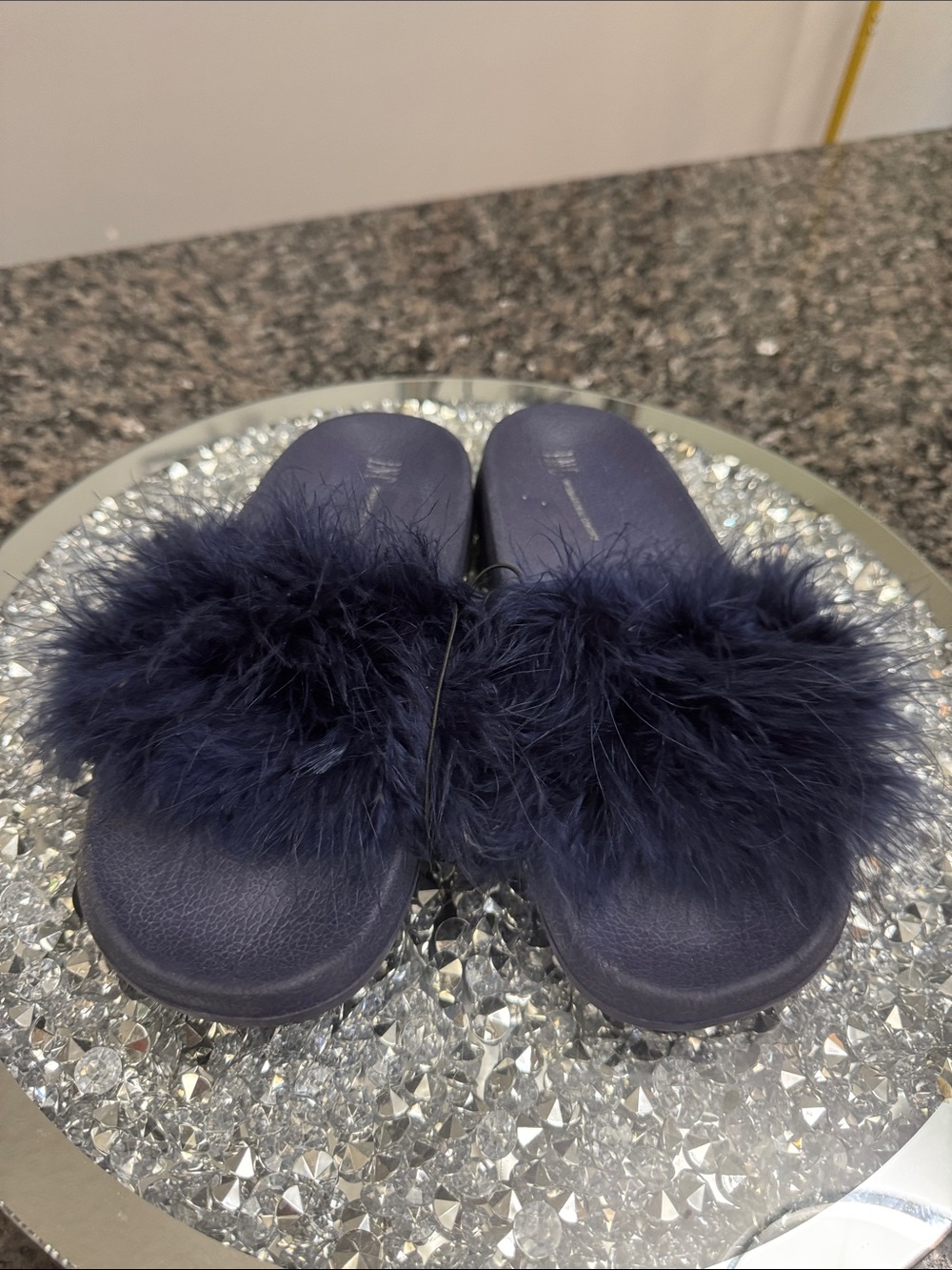 INC International Concepts Navy Faux-Fur Slide Sandals NWOT 7